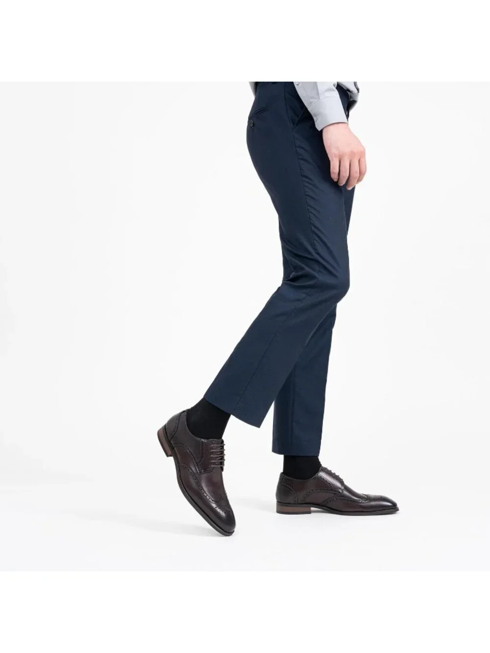 N/A men brown